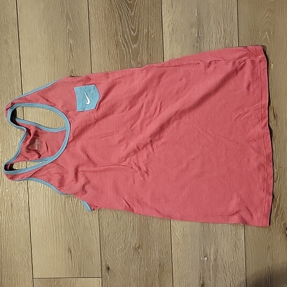 Nike Tops - Nike racerback tanktop with pocket size XL
